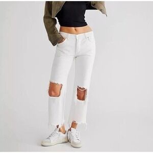 Free People Maggie Mid-Rise Straight-Leg Jeans in Optic NWT White *FLAW